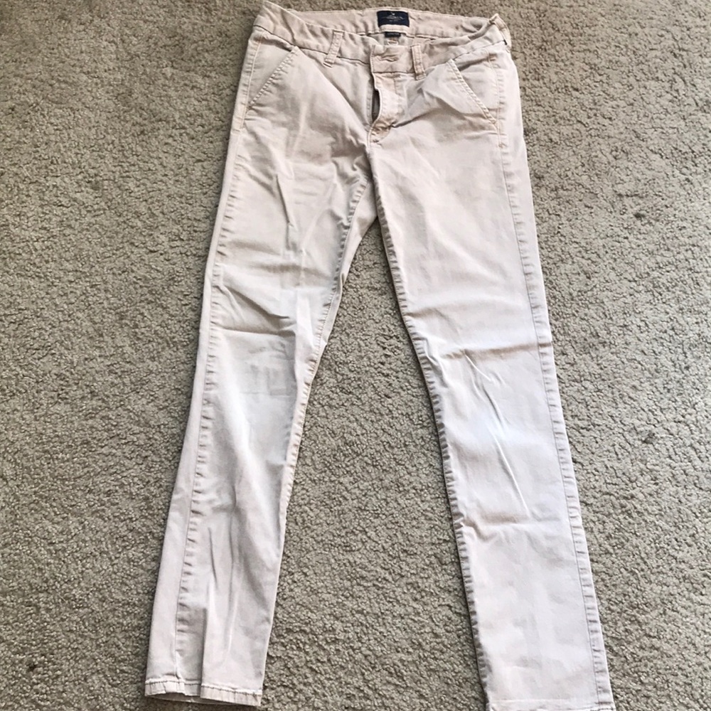 American Eagle skinny khakis size 6